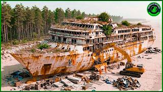 Abandoned Cruise Liner Transformed Into an Epoxy Ocean Resort | Interior Concept