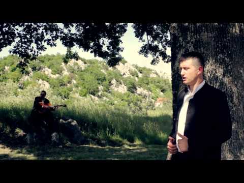 Pleteri i klapa Pasika - Sve me na nju sjeća [Official video]