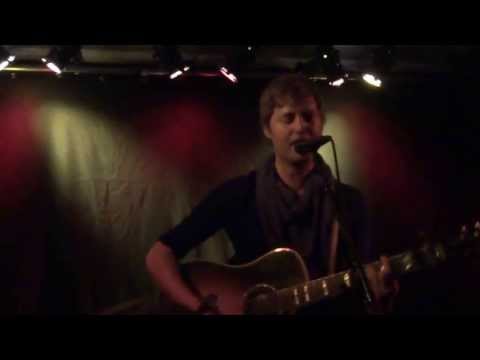 Nick Howard - up close & acoustic live in Zurich - Days Like These & Yellow