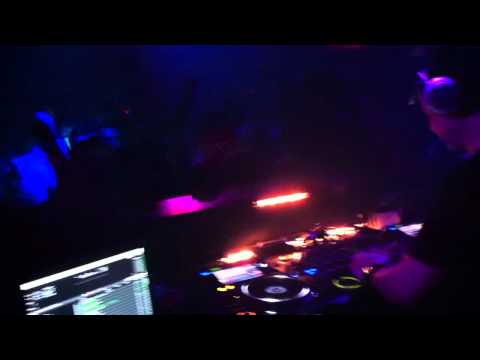 Markus Schulz @ Europe Nightclub - Grube & Hovsepian - Invisible [06-25-2011]