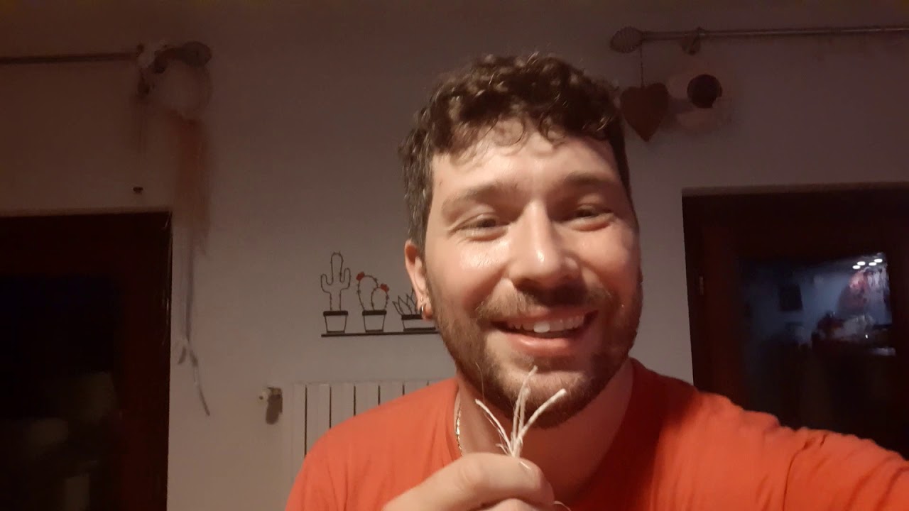 Costruiamo la bilancia a due bracci...e pesiamo!