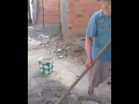 Tião Presença da Favela do 72 explica quando a massa fica boa