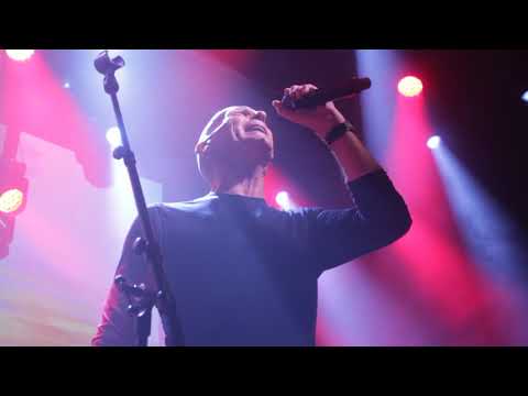 download lagu mp3 mp4 Live Flyer, download lagu Live Flyer gratis, unduh video klip Live Flyer