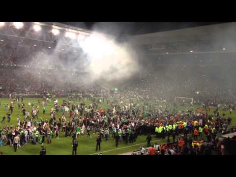 Envahissement du Stade Geoffroy Guichard ASSE 3 - 1 AJACCIO