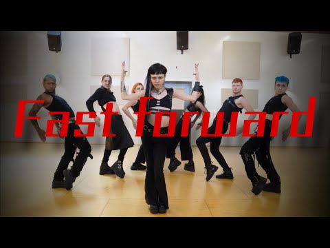 Fast forward choreographed by Aya Sato