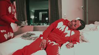 She Want It Lyrics English Translation