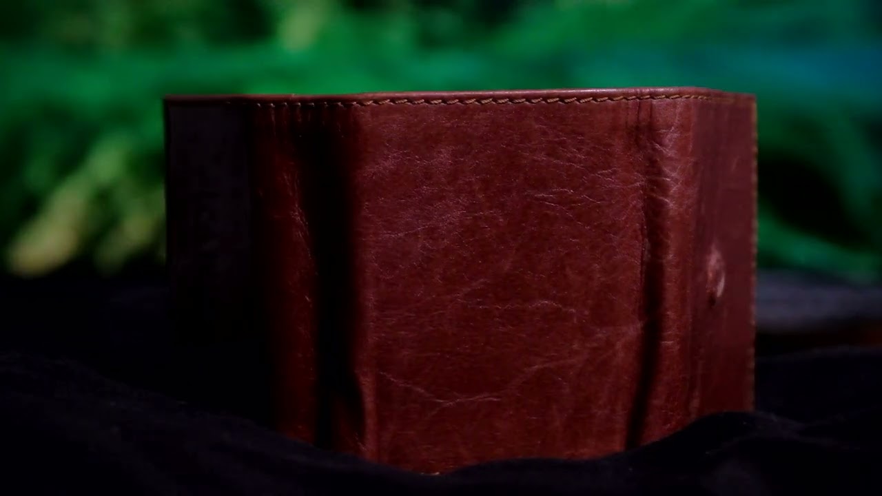 Kandui Wallets Ad
