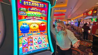 She CRUSHED The Rich Little Piggies Slot Machine!