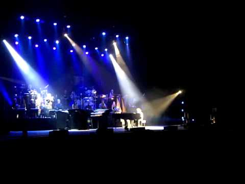 yanni concert toronto 2011