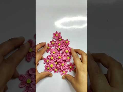 Beautiful paper quilling flowers #diy #flowers #shorts #ytshorts #quilling #short #youtubeshorts