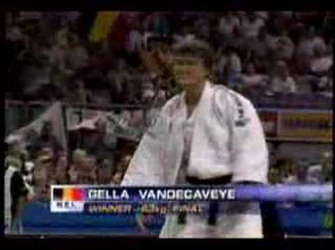Vandecaveye (BEL) - Alvarez (ESP), ippon-seoi-nage