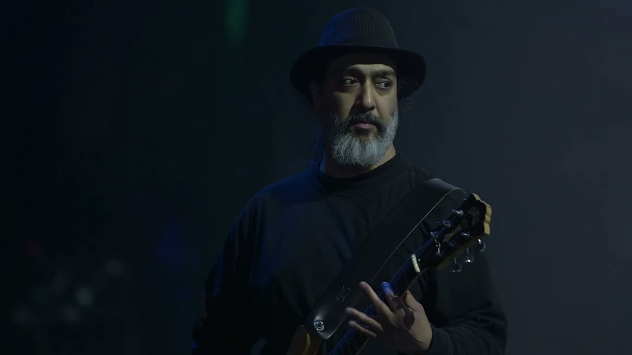 Soundgarden - Outshined - Live from The Artists Den - YouTube