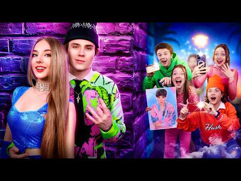 My boyfriend is a superstar! Relationship with a famous singer