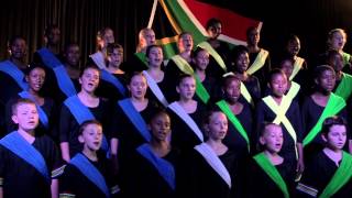 South African Cantare Children&#39;s Choir sings «Nkosi Sikelel&#39; iAfrika»