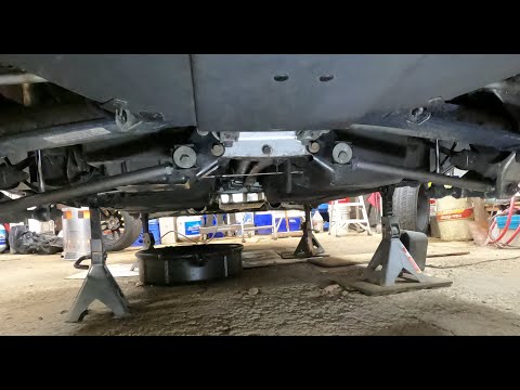 Spindle Rods & Camber Brackets On A C4 Corvette