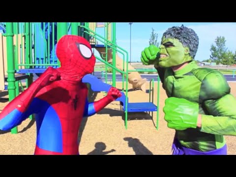 Spiderman vs The Incredible Hulk in real life superhero battle!