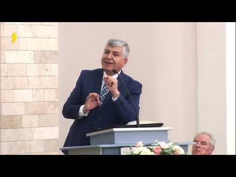 Relu Moldovanu - Omul care intră în biserică neschimbat