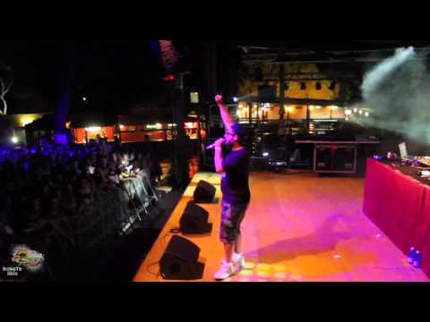 CHINESE MAN ft TAIWAN MC @ PARCO GONDAR - Skank in the Air