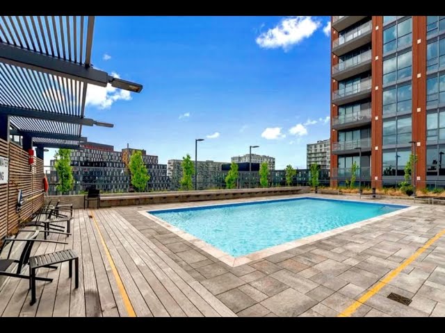 Private Room &Bath For Rent On Wilson in Room Rentals & Roommates in City of Toronto