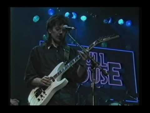 Cutting Crew - Been In Love Before (live)