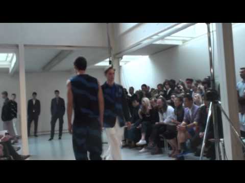 Mode Homme Paris SS 2012 ISSEY MIYAKE 2