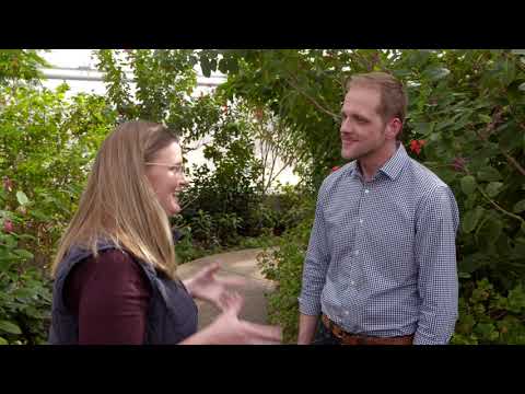 image-How much does it cost to get into Reiman Gardens?