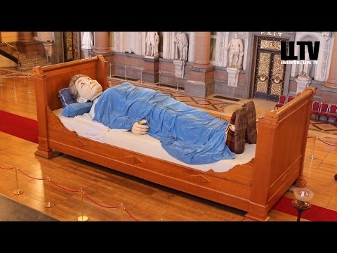 Giants 2014: Sleeping Grandma Giant