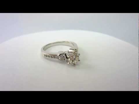 Amazing 14K Gold 3 Stone Diamond Engagement Ring