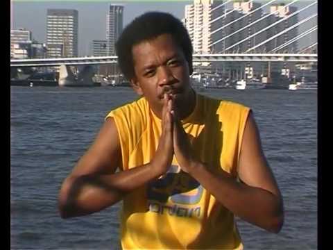 Cool Para - Hawapo Serious Zanzibar Tanzania Anti-drug rap from 2002