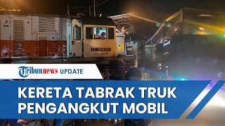 Detik-detik Truk Pengangkut Mobil Tersangkut di Rel hingga Tertabrak Kereta Api Sancaka di Mojokerto