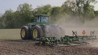 John Deere 8850 tractor | V8 Power | Cultivating