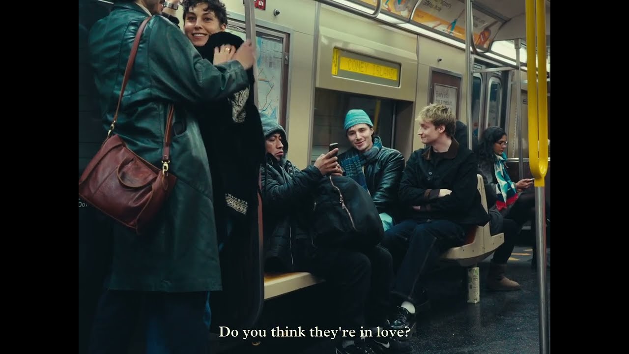 Miniature de la vidéo Kevin Atwater - but they were kissing (Short Film) du film but they were kissing