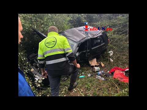 Plonjon cu masina in rapa la km 5 pe DN58 Resita - Caransebes