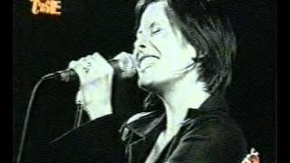 Natalie Imbruglia - Live in Milan 1998 - Leave Me Alone