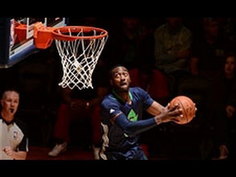 John Wall Unleashes Another High-Flying Double-Clutch Reverse