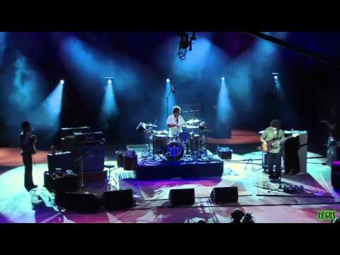 John Butler Trio - Good Excuse (Live At Red Rocks Amphitheatre, June 4th, 2010)