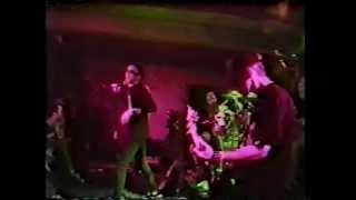 Groovie Ghoulies - Island Of Pogo Pogo@L'arlequin,Québec 1999