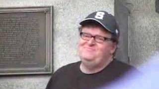 Michael Moore at rally for healthcare and Sicko screening