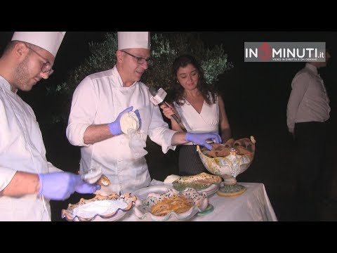 Sua Maesta' il Cannolo Siciliano...di Salvatore Gambuzza.