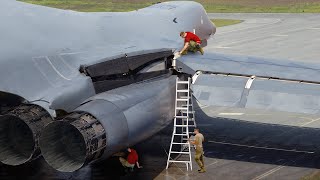 Repairing US Massive $400 Million B-1 Lancer Before Takeoff at Full Afterburner