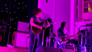 The View - 5 Rebbeccas (live)