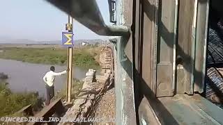 preview picture of video '12490 DADAR BIKANER IN FULL FORM SPEED AT 98KMPH AT VAITARNA'