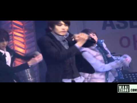 [FANCAM]101120 ZE:A-MAZELTOV(Si wan Ver.)