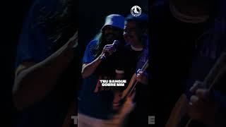 TUA GRAÇA É UM ABSURDO #jesus #gospelmusic #musica #louvor #musicagospel #worship #louvores #praise
