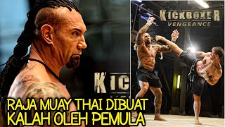 Pria Berotot Asal Amerika Buktikan Muay Thai Yang Sesungguhnya - ALUR CERITA FILM