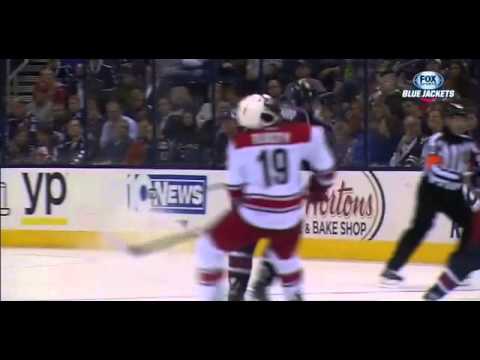 Jack Johnson hit on Jiri Tlusty 11/04/14 (replays)