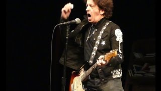 ''You Gotta Be A Buddha (In A Place Like This)'' - Willie Nile Band - Rahway, NJ - Jan. 1st, 2017