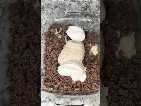 🧀 Hamburger Hashbrown Casserole - Easy & Delicious!