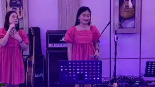 Download lagu Nadia Sister - Sai Horas Ma Ho Tu Siboru Lomo Mi | Cipt. Hendro Sinambela mp3