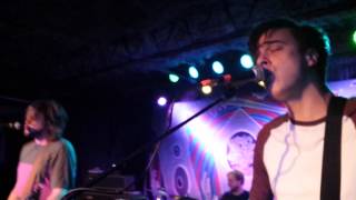 Passafire Earthquake live